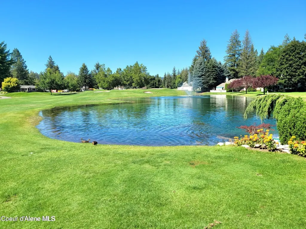5305 W Fairway Lane Rathdrum ID 83858