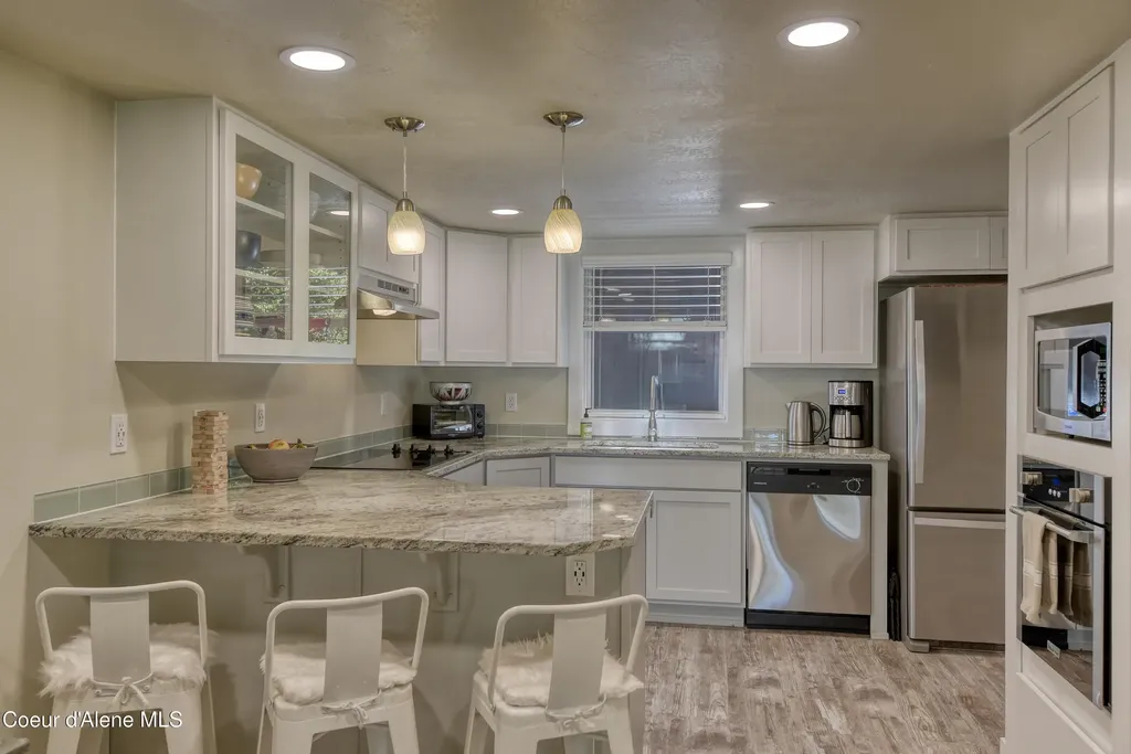 5305 W Fairway Lane Rathdrum ID 83858