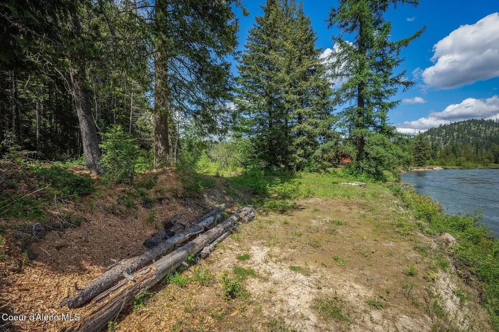 595 Tanglewood Drive Priest River ID 83856