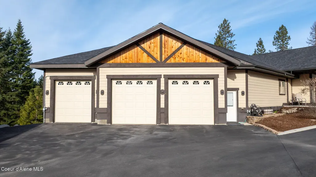 14563 N Saddle Ridge Road Rathdrum ID 83858