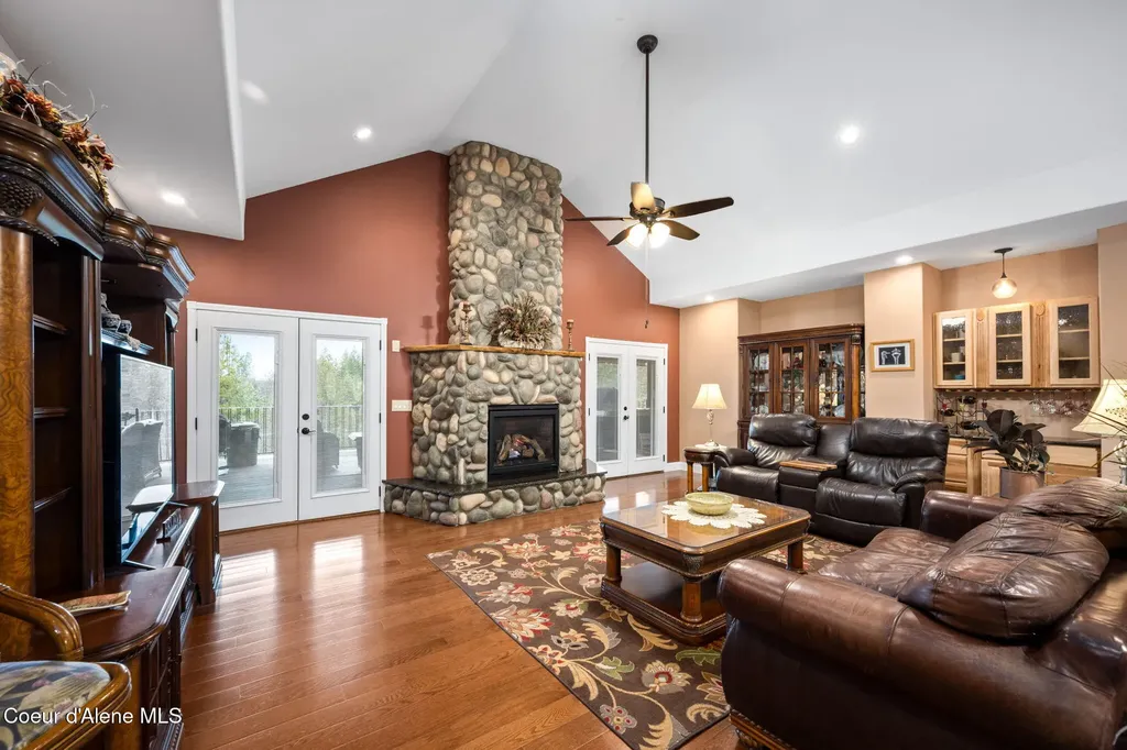 14563 N Saddle Ridge Road Rathdrum ID 83858