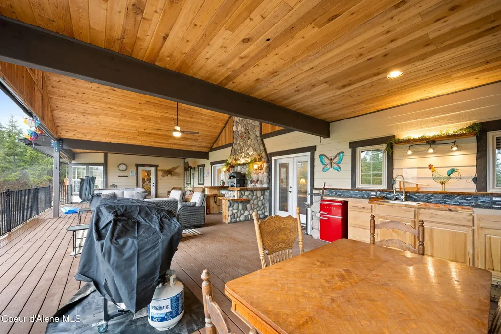 14563 N Saddle Ridge Road Rathdrum ID 83858