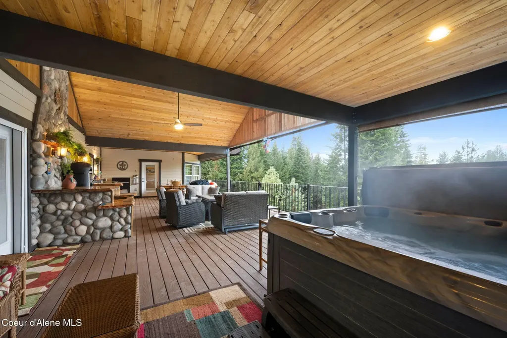 14563 N Saddle Ridge Road Rathdrum ID 83858