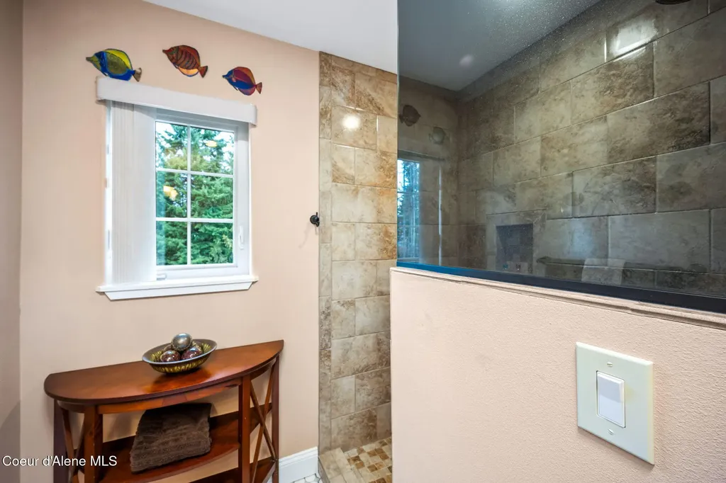 14563 N Saddle Ridge Road Rathdrum ID 83858