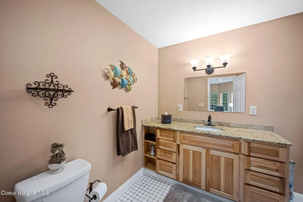 14563 N Saddle Ridge Road Rathdrum ID 83858