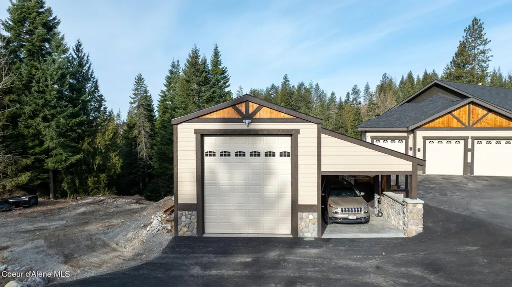 14563 N Saddle Ridge Road Rathdrum ID 83858