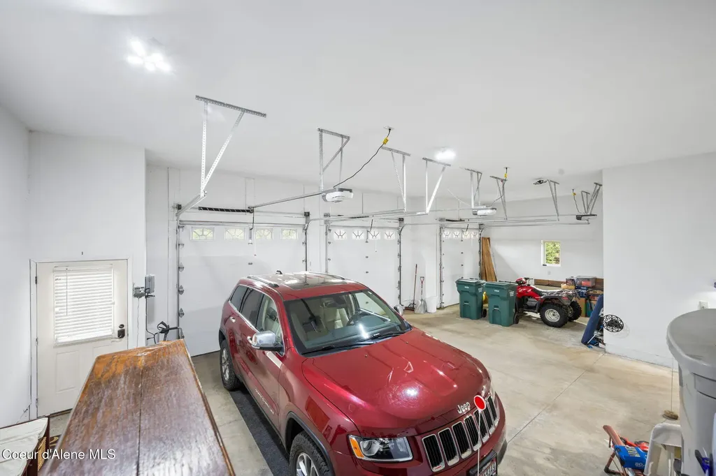 14563 N Saddle Ridge Road Rathdrum ID 83858