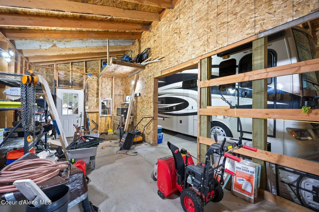 14563 N Saddle Ridge Road Rathdrum ID 83858