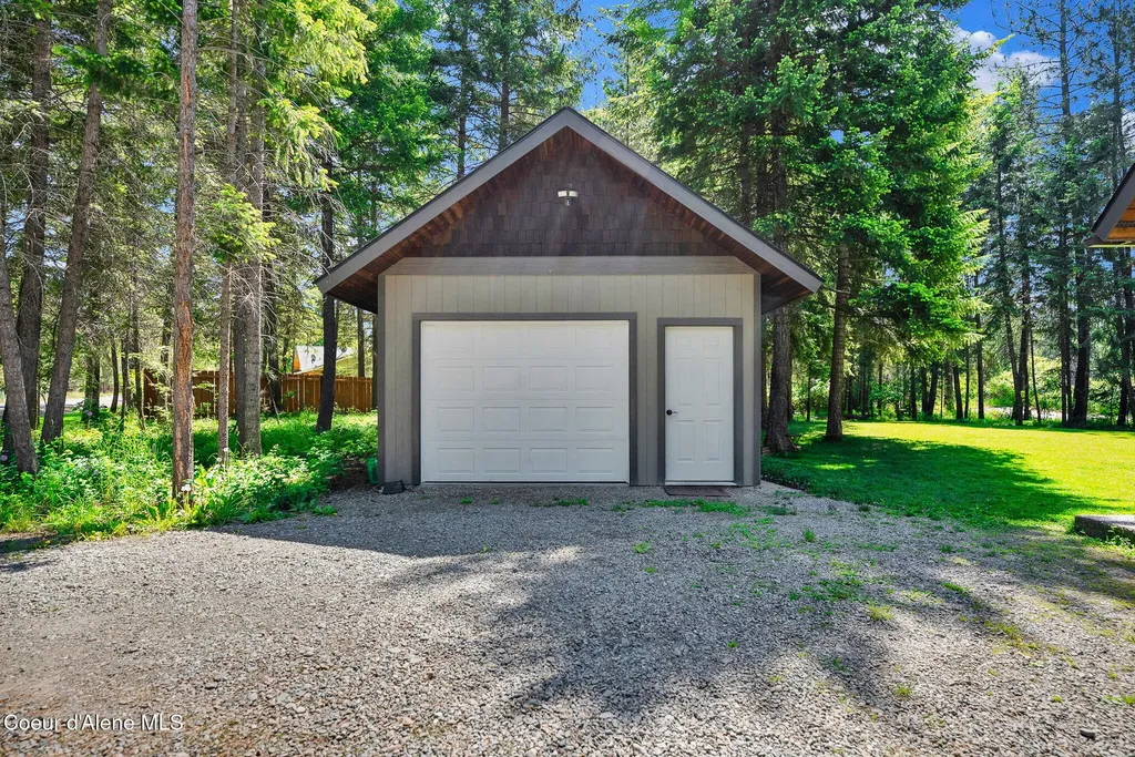54 Star Road Bonners Ferry ID 83805