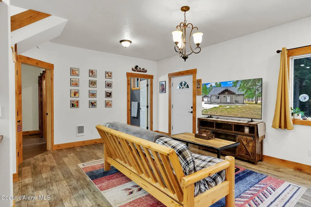 54 Star Road Bonners Ferry ID 83805