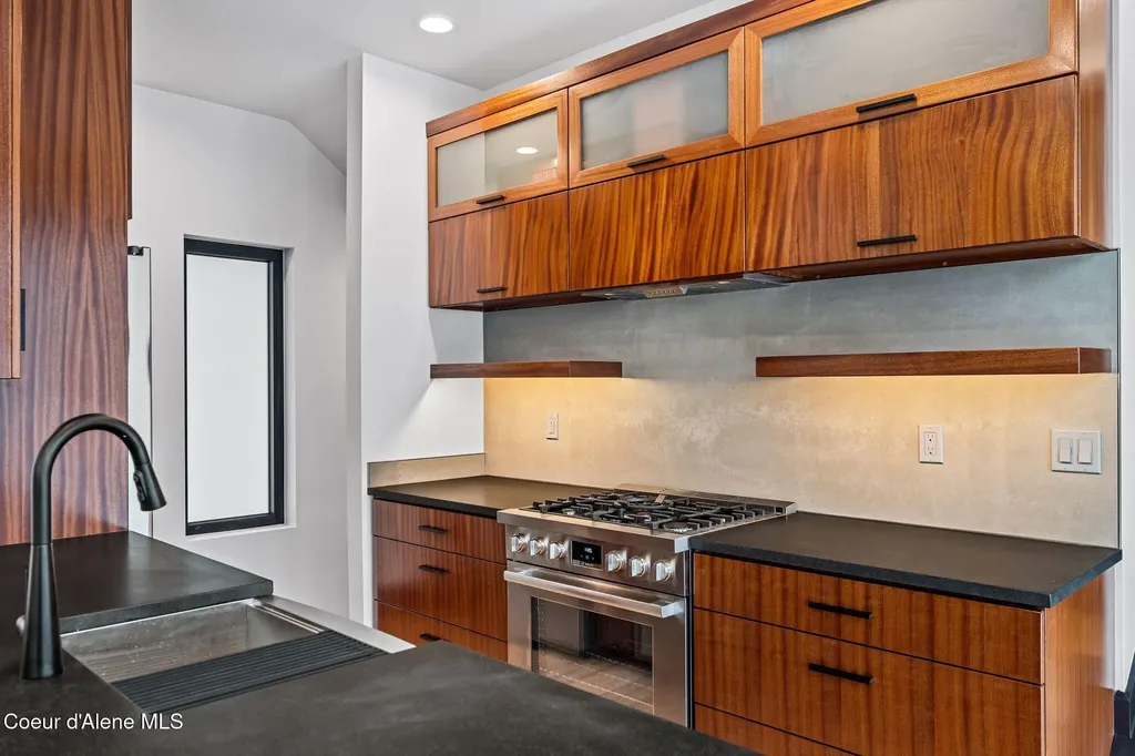1770&1808 Garfield Bay Road Sagle ID 83860