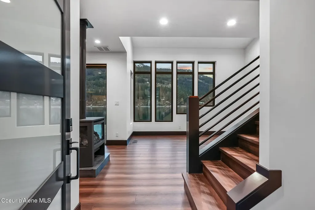 1770&1808 Garfield Bay Road Sagle ID 83860