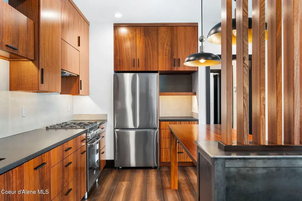 1770&1808 Garfield Bay Road Sagle ID 83860
