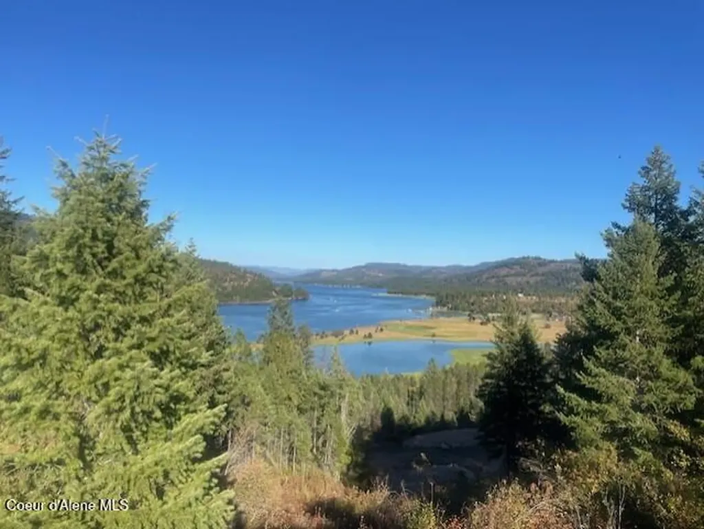 330 Living Waters Way Priest River ID 83856