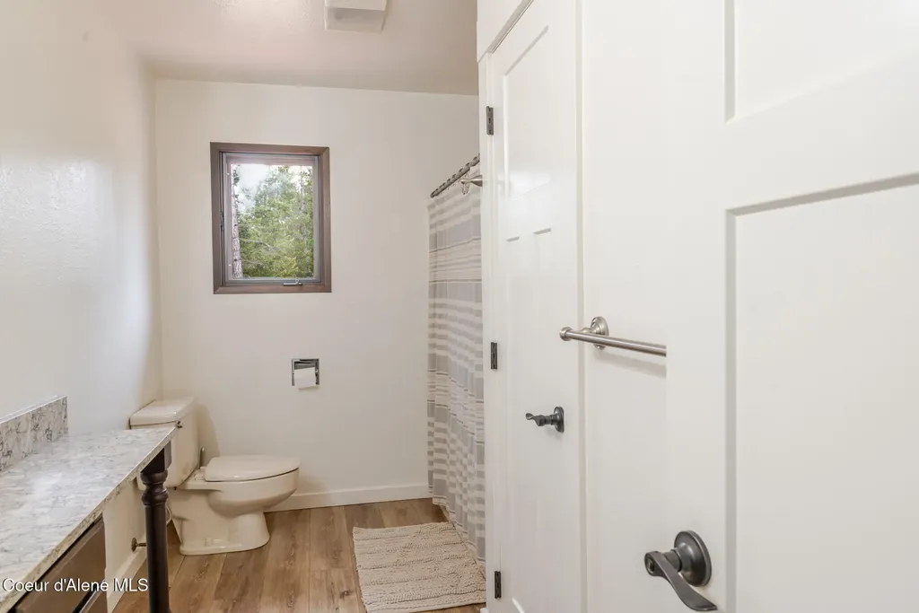 8558 W Liberty Drive Spirit Lake ID 83869