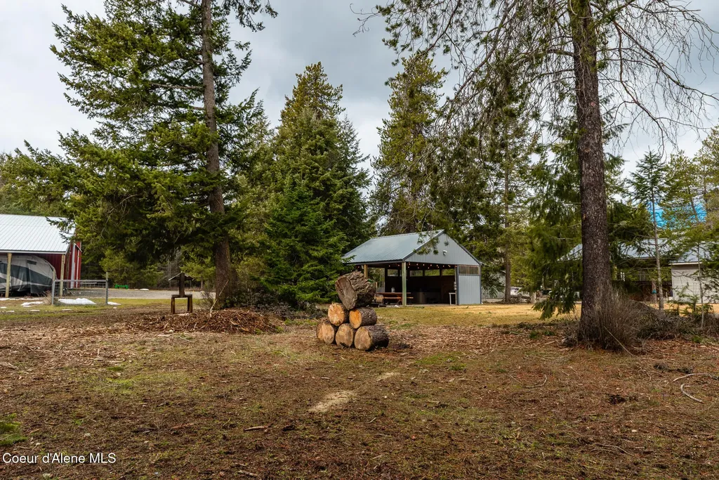 8558 W Liberty Drive Spirit Lake ID 83869
