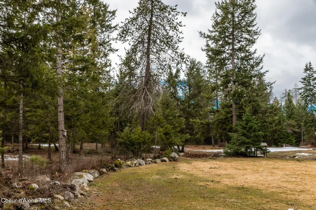 8558 W Liberty Drive Spirit Lake ID 83869