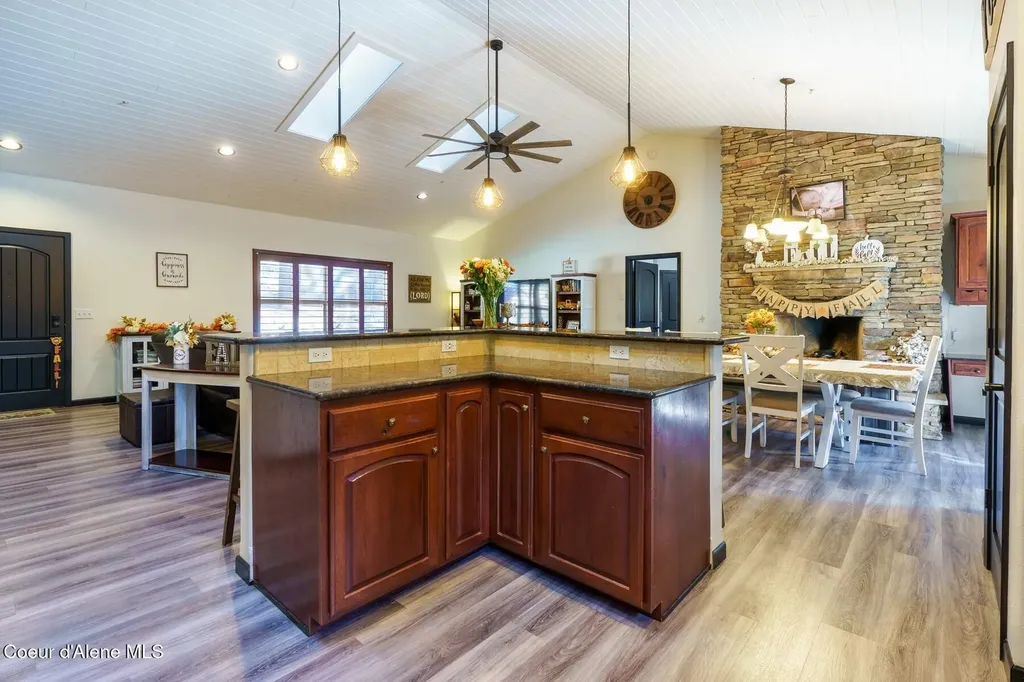 14558 N Saddle Ridge Road Rathdrum ID 83858