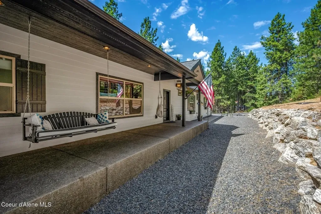 14558 N Saddle Ridge Road Rathdrum ID 83858