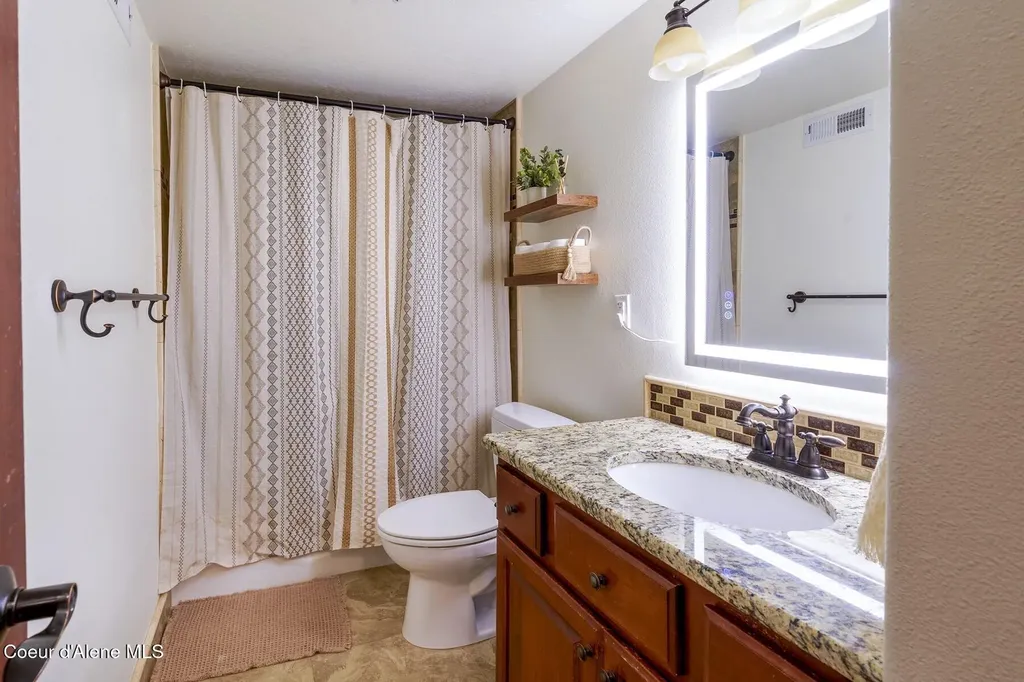 14558 N Saddle Ridge Road Rathdrum ID 83858