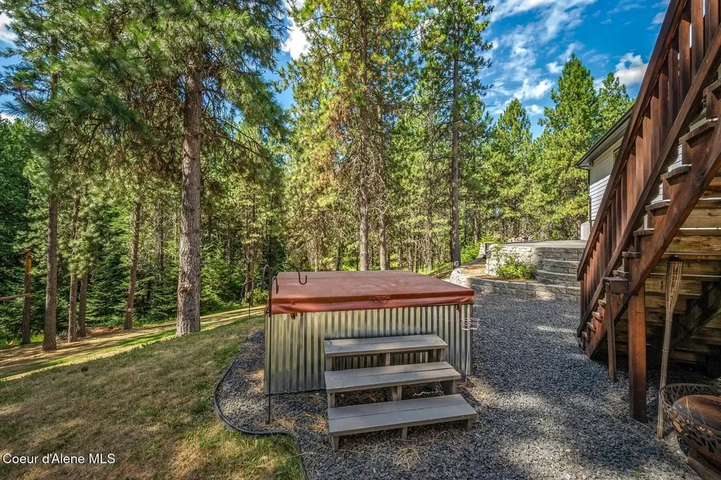14558 N Saddle Ridge Road Rathdrum ID 83858