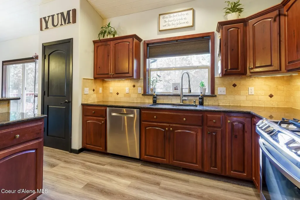 14558 N Saddle Ridge Road Rathdrum ID 83858