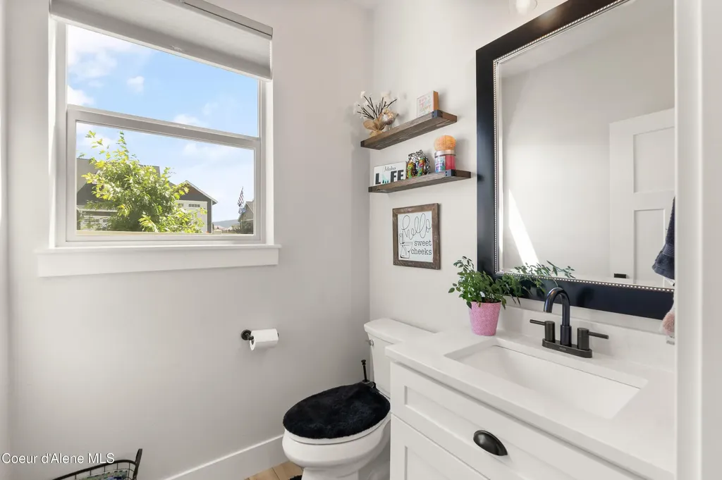2877 N Callary Street Post Falls ID 83854
