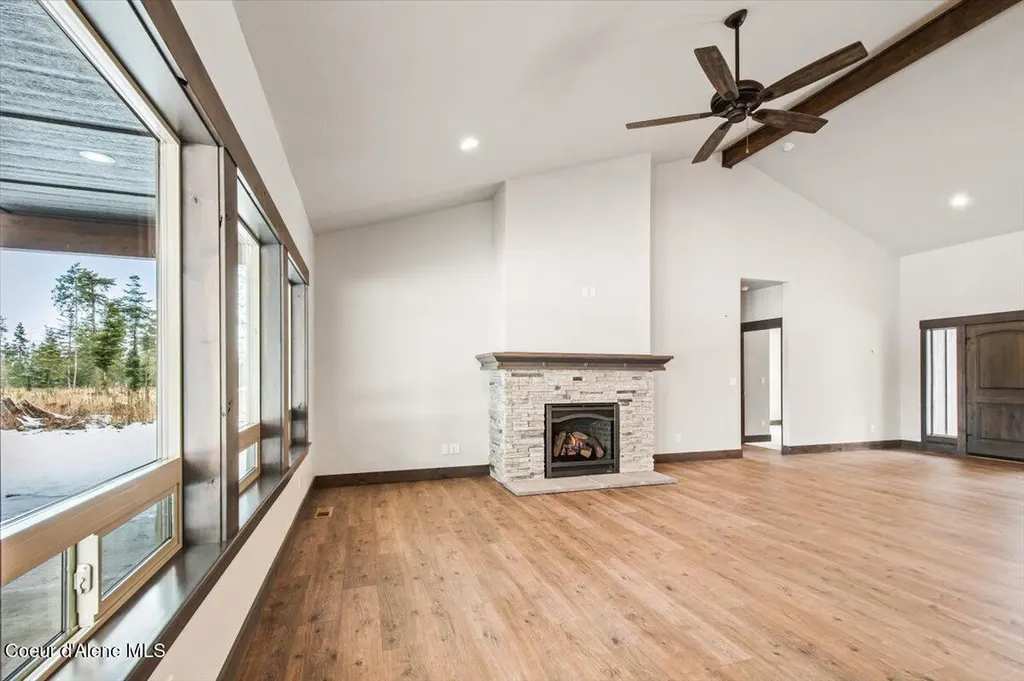 L2B8 N Eclipse Road Rathdrum ID 83858