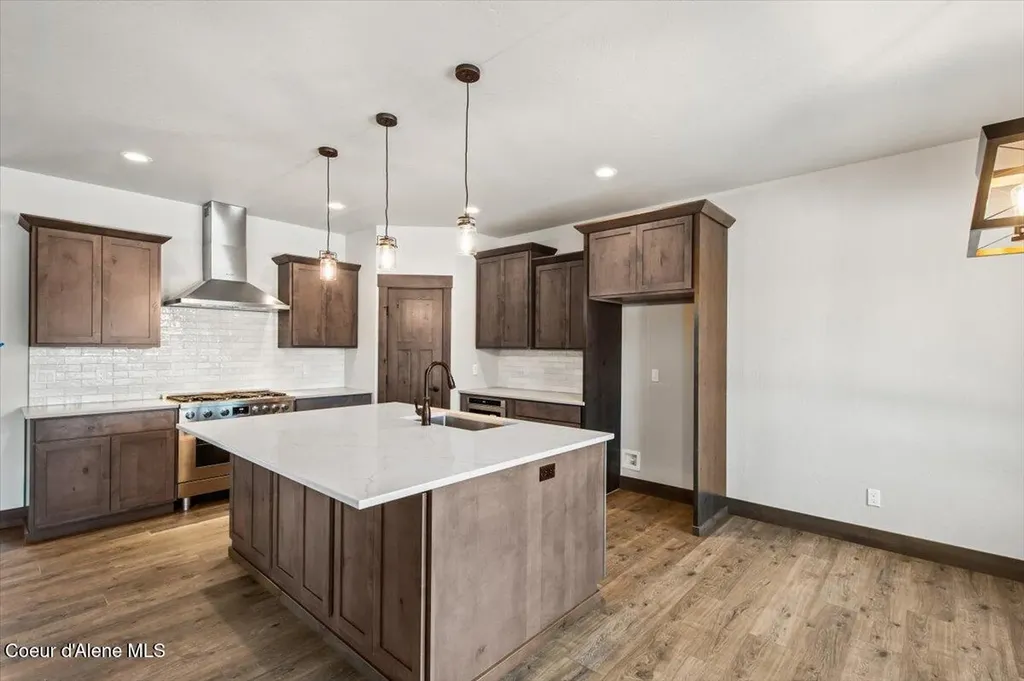 L2B8 N Eclipse Road Rathdrum ID 83858