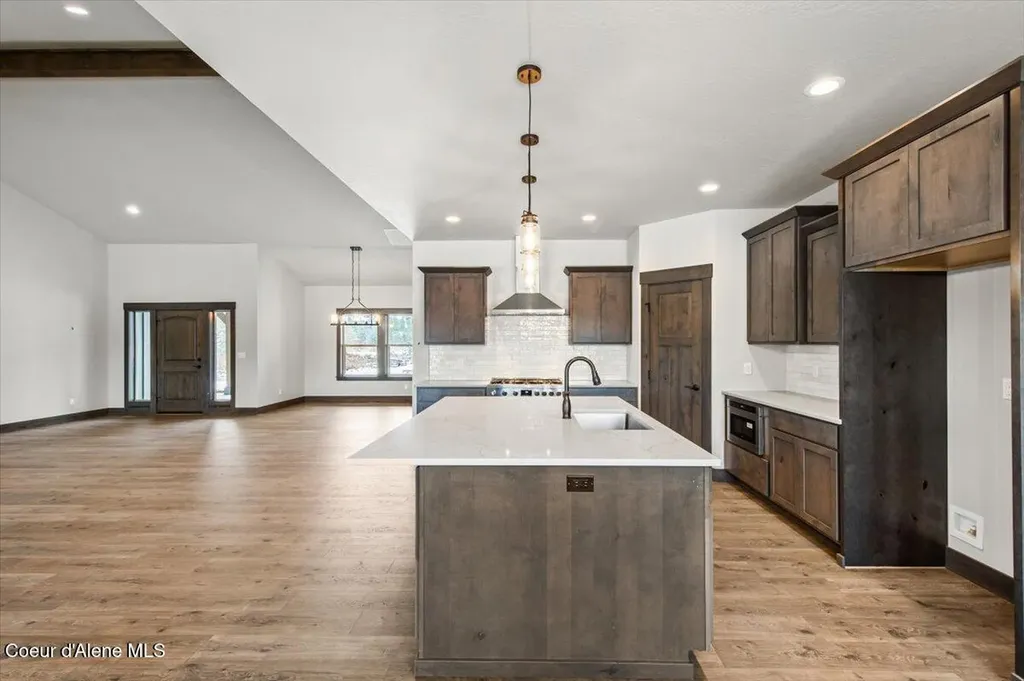 L2B8 N Eclipse Road Rathdrum ID 83858