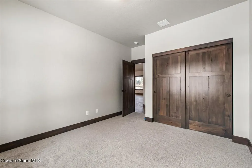 L2B8 N Eclipse Road Rathdrum ID 83858