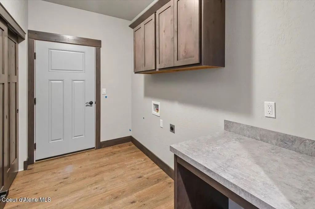 L2B8 N Eclipse Road Rathdrum ID 83858