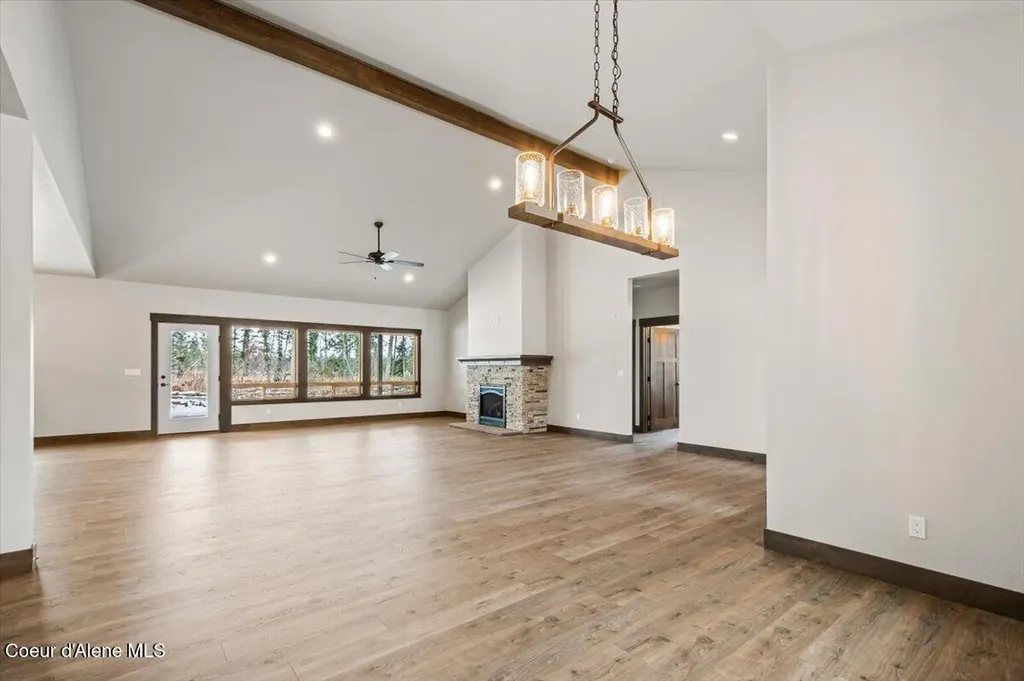 L2B8 N Eclipse Road Rathdrum ID 83858
