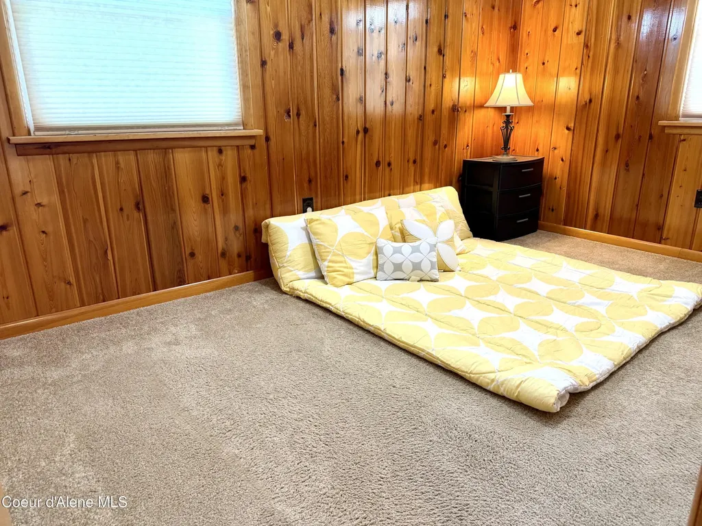 61 Whiskey Jack Road Sandpoint ID 83864