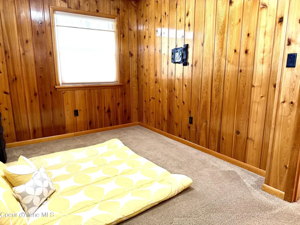61 Whiskey Jack Road Sandpoint ID 83864