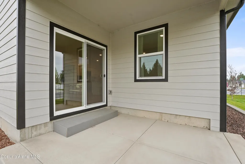 5499 N Aquila Avenue Post Falls ID 83854