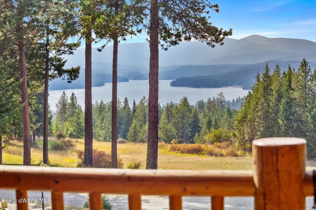 8562 S Gozzer Road Harrison ID 83833