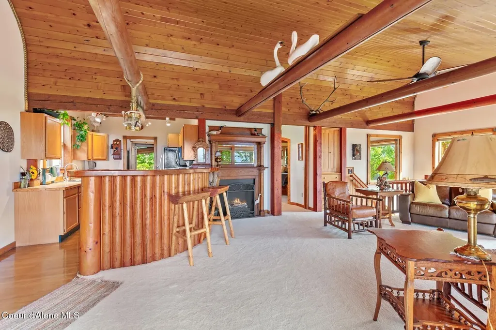 8562 S Gozzer Road Harrison ID 83833