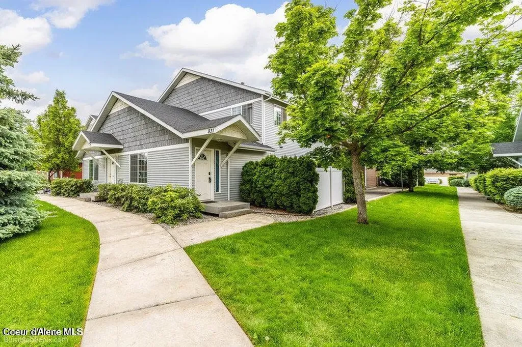 931 N Goldenrod Court Post Falls ID 83854