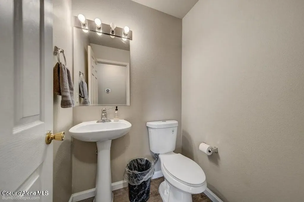 931 N Goldenrod Court Post Falls ID 83854