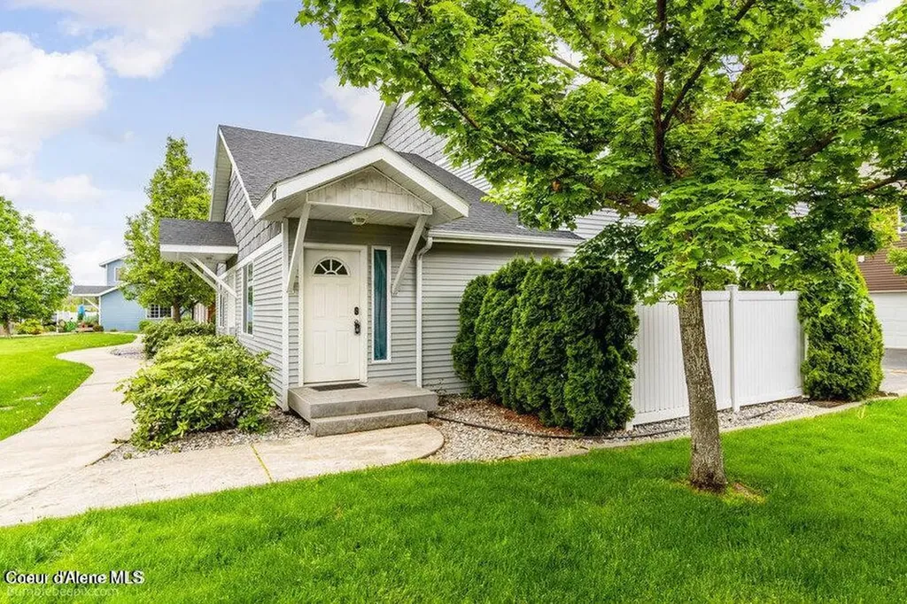 931 N Goldenrod Court Post Falls ID 83854