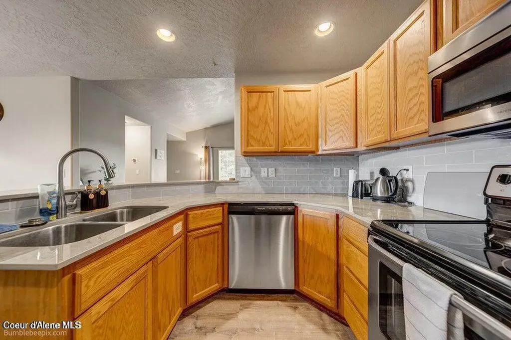 931 N Goldenrod Court Post Falls ID 83854