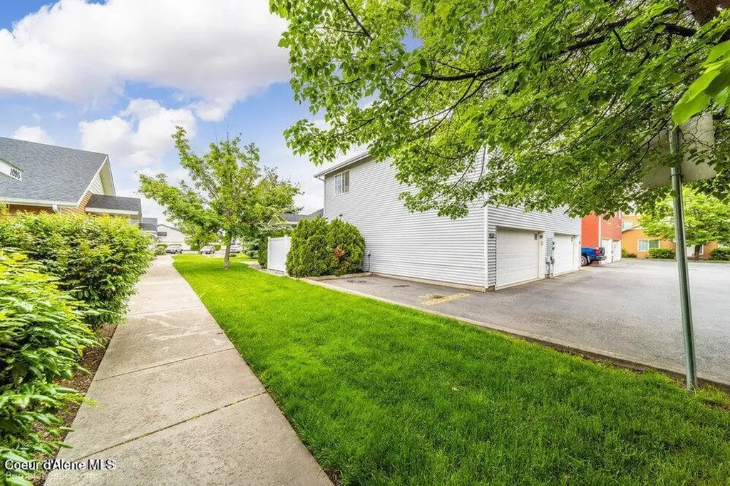 931 N Goldenrod Court Post Falls ID 83854