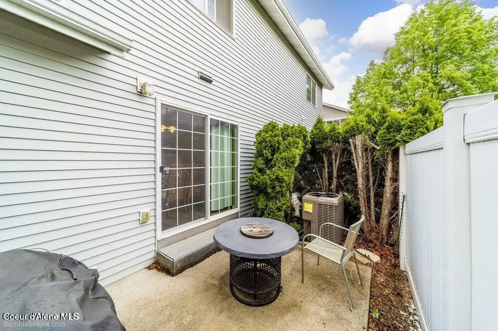 931 N Goldenrod Court Post Falls ID 83854