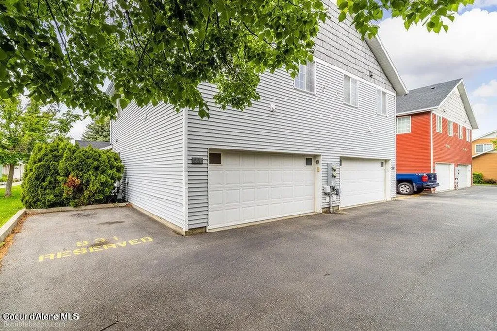 931 N Goldenrod Court Post Falls ID 83854