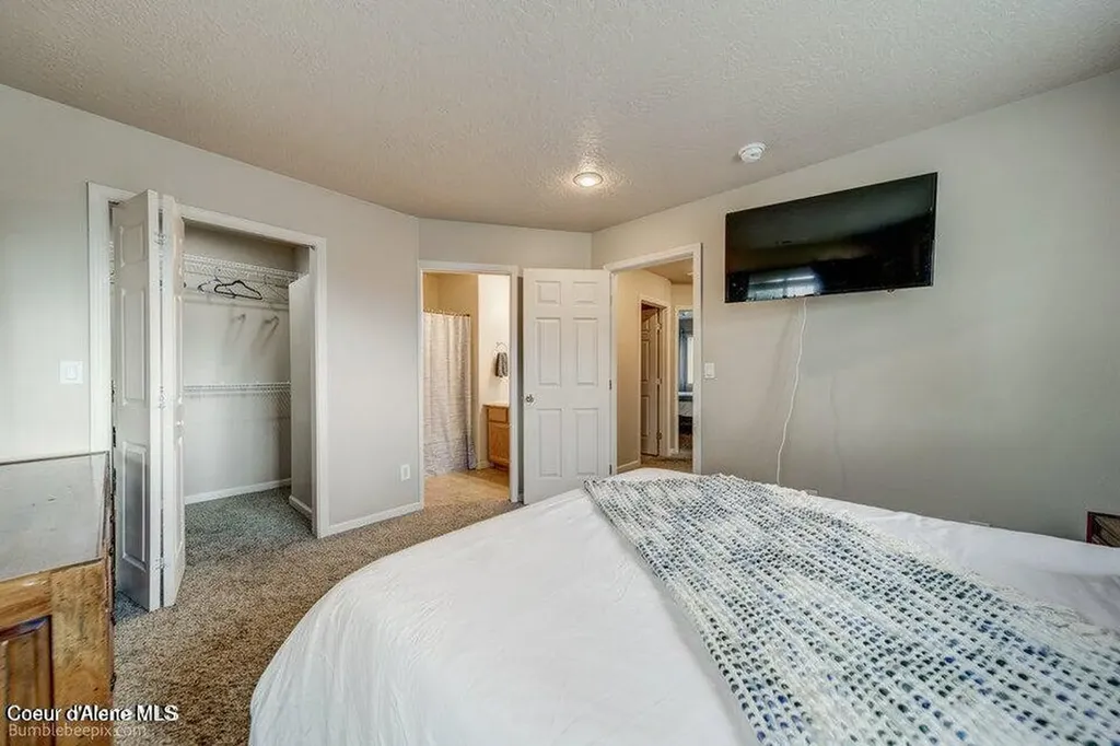 931 N Goldenrod Court Post Falls ID 83854