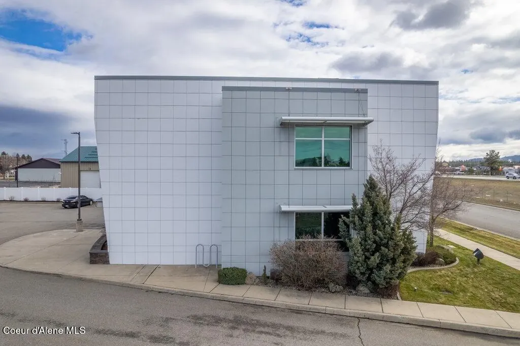 1581 E Edmondton Avenue Post Falls ID 83854