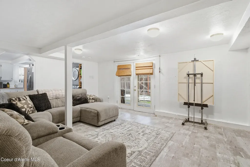 417 Pine Street Sandpoint ID 83864