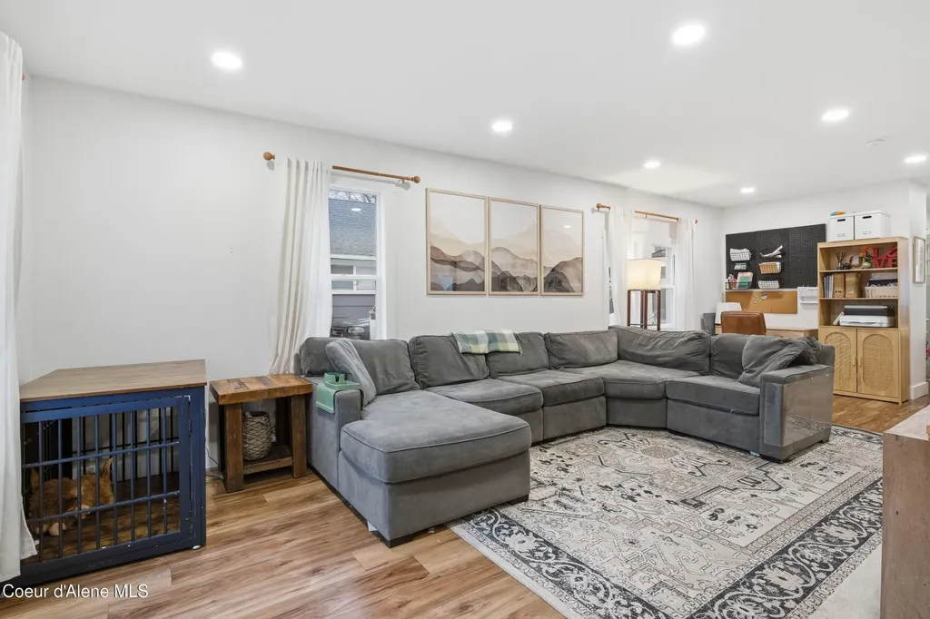 417 Pine Street Sandpoint ID 83864