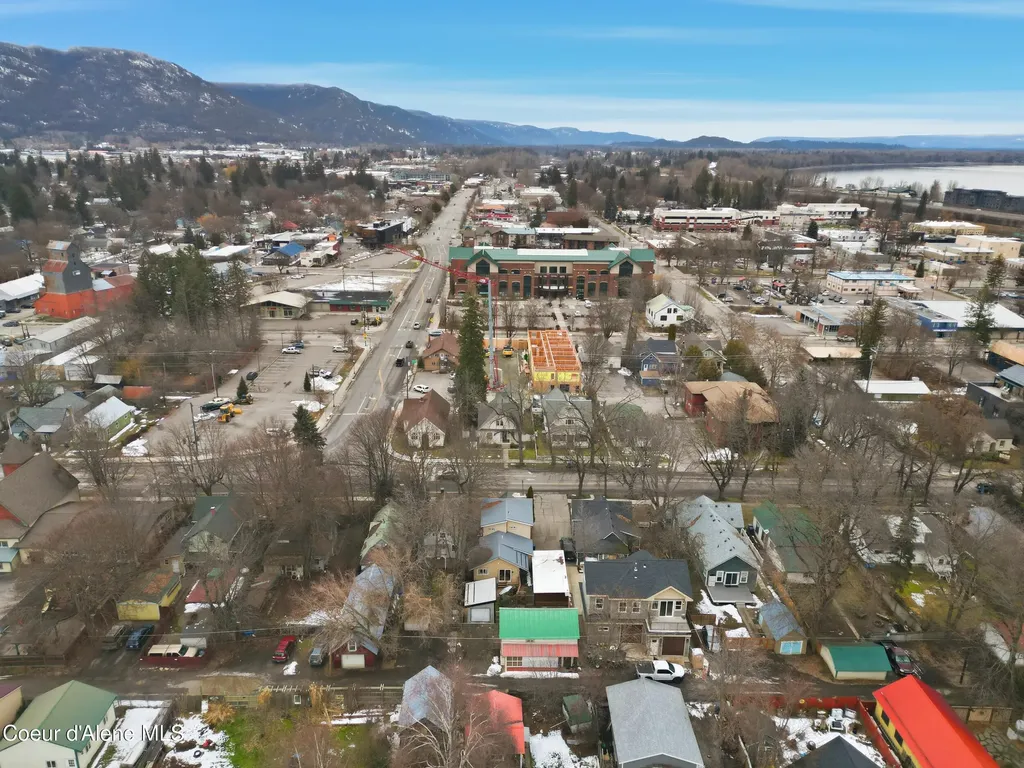 417 Pine Street Sandpoint ID 83864